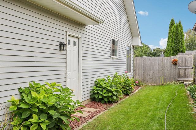 5809 83rd STREET, Kenosha, WI 53142