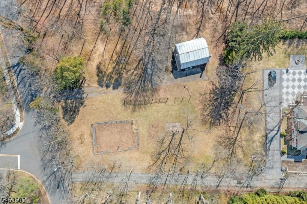 510 W Saddle River Rd, Ridgewood Village, NJ 07450 — photo 4