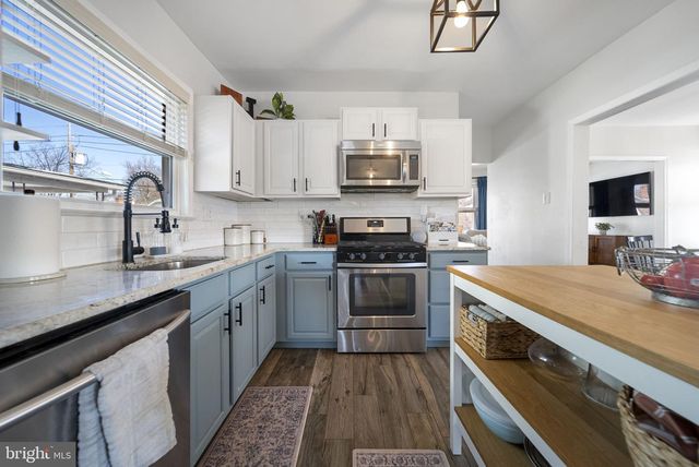 120 CEDARCROFT AVE, Audubon, NJ 08106