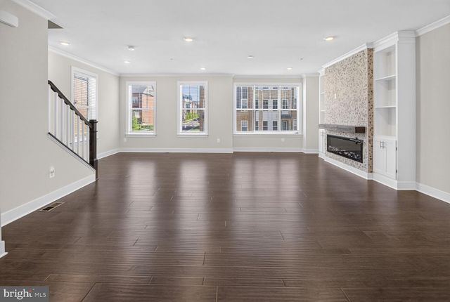 404 SAGAN PL, Gaithersburg, MD 20878