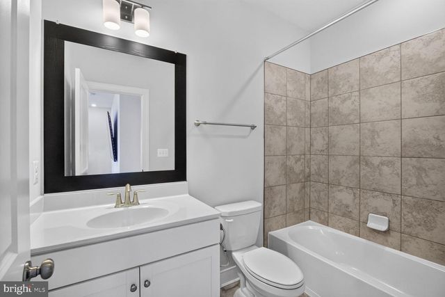 404 SAGAN PL, Gaithersburg, MD 20878