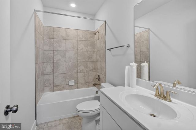 404 SAGAN PL, Gaithersburg, MD 20878