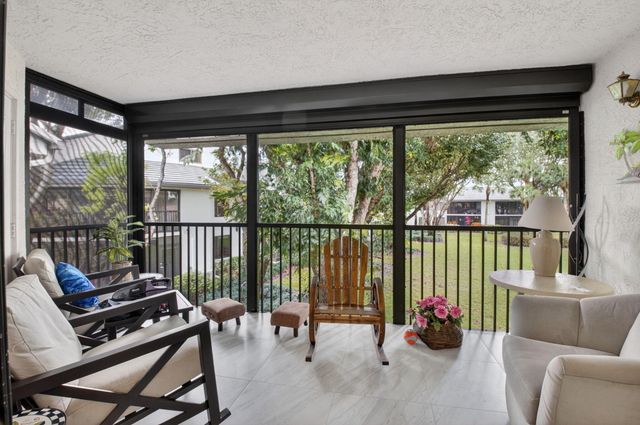 7563 Glendevon Lane 1306, Delray Beach, FL 33446