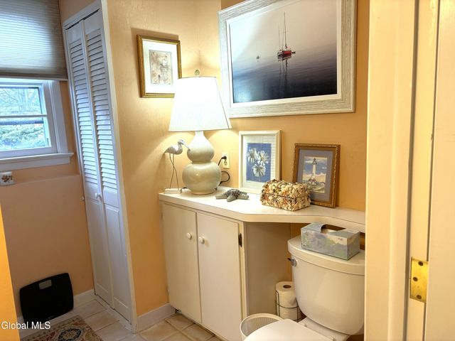 1336 Wemple Lane, Niskayuna, NY 12309