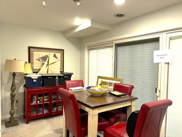 1336 Wemple Lane, Niskayuna, NY 12309