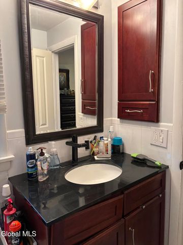 1336 Wemple Lane, Niskayuna, NY 12309