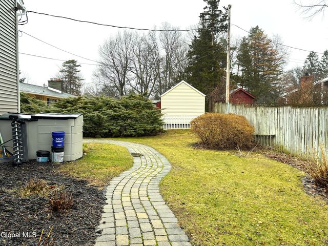 1336 Wemple Lane, Niskayuna, NY 12309