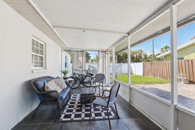 699 PINELLAS POINT DRIVE S, St Petersburg, FL 33705