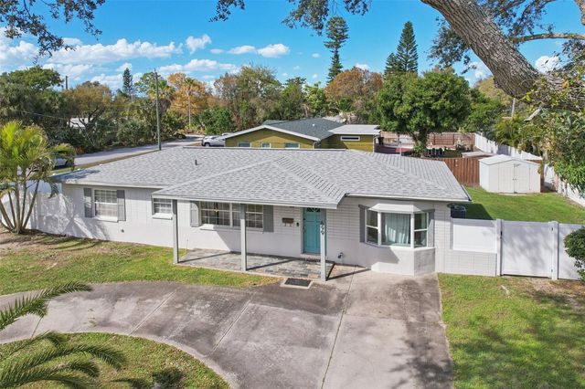 699 PINELLAS POINT DRIVE S, St Petersburg, FL 33705