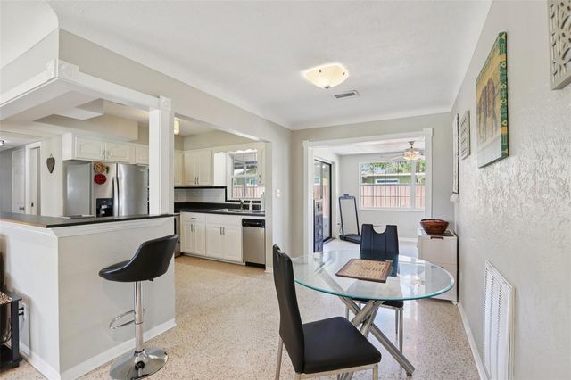 699 PINELLAS POINT DRIVE S, St Petersburg, FL 33705