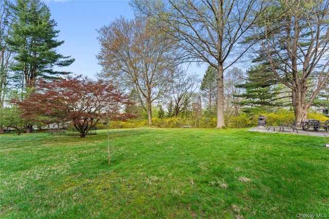 8 Riverview Farm Road, Ossining, NY 10562