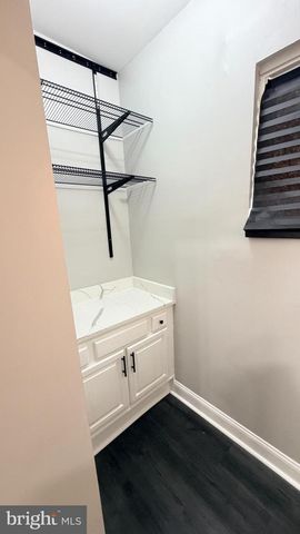1530 APPLETON ST, Baltimore, MD 21217