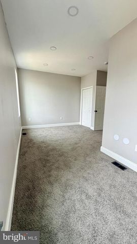 1530 APPLETON ST, Baltimore, MD 21217