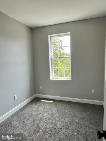 1530 APPLETON ST, Baltimore, MD 21217