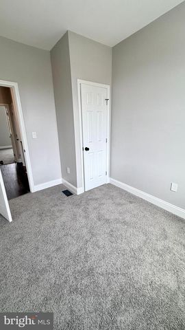 1530 APPLETON ST, Baltimore, MD 21217