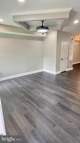 1530 APPLETON ST, Baltimore, MD 21217