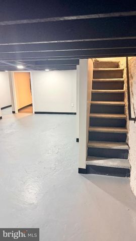1530 APPLETON ST, Baltimore, MD 21217