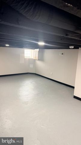 1530 APPLETON ST, Baltimore, MD 21217