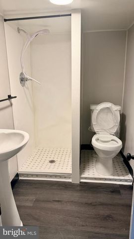 1530 APPLETON ST, Baltimore, MD 21217