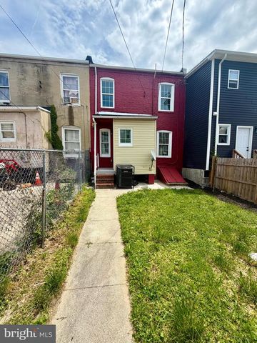 1530 APPLETON ST, Baltimore, MD 21217