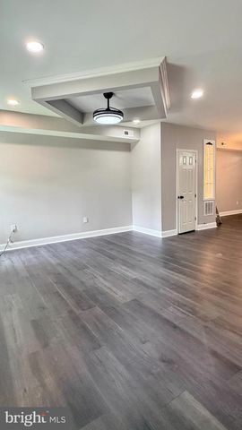 1530 APPLETON ST, Baltimore, MD 21217