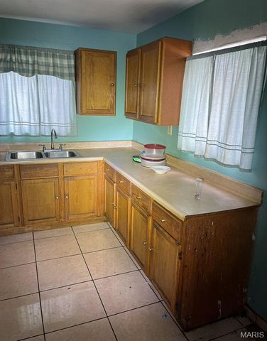 1509 Bradford Avenue, St Louis, MO 63133