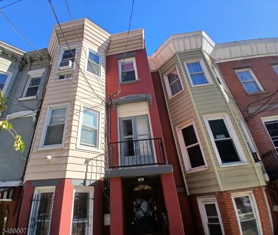 266 Summit Ave, Jersey City, NJ 07306 — photo 2