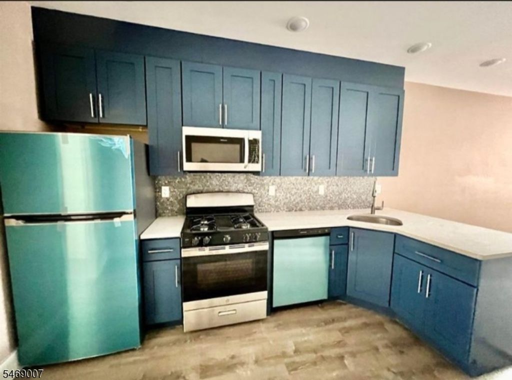 266 Summit Ave, Jersey City, NJ 07306 — photo 5