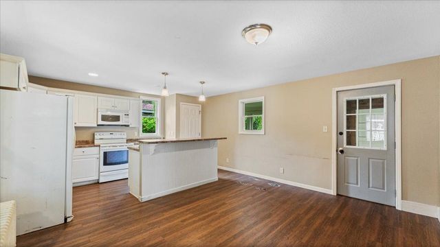 200 15th Avenue N, Saint Cloud, MN 56303