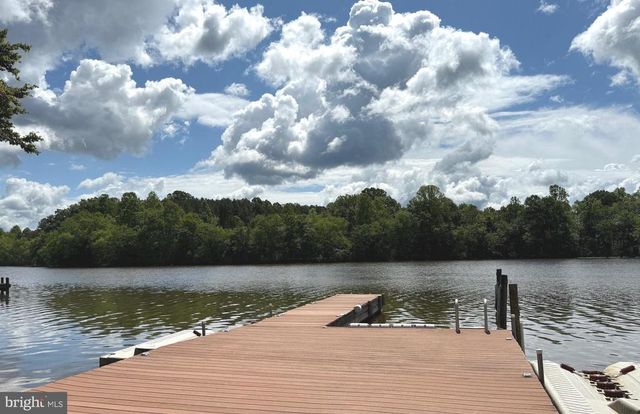 198 MILTONS LN, Louisa, VA 23093