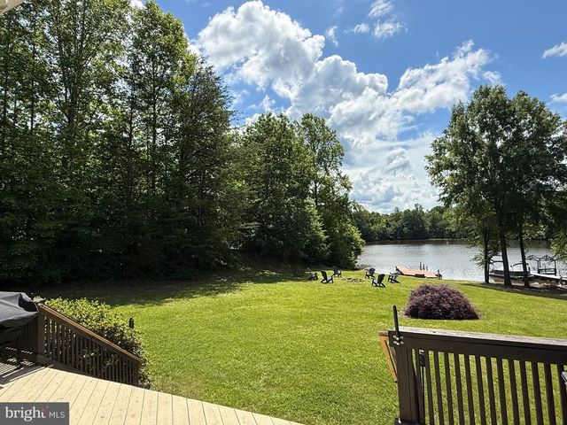 198 MILTONS LN, Louisa, VA 23093