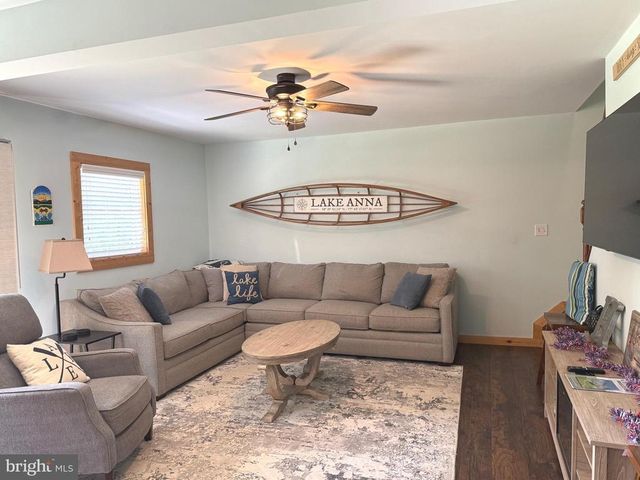 198 MILTONS LN, Louisa, VA 23093