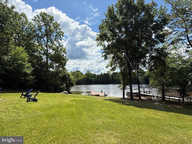 198 MILTONS LN, Louisa, VA 23093