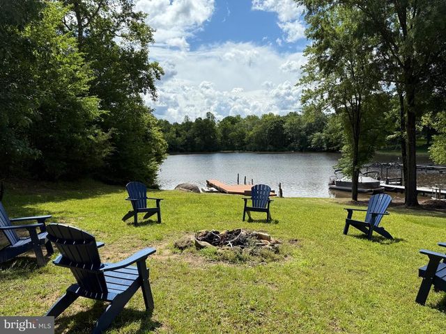 198 MILTONS LN, Louisa, VA 23093