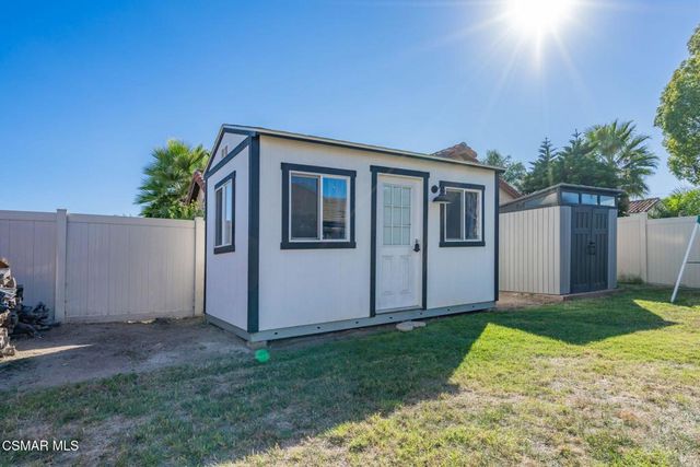 12976 E Mesa Verde Drive, Moorpark, CA 93021