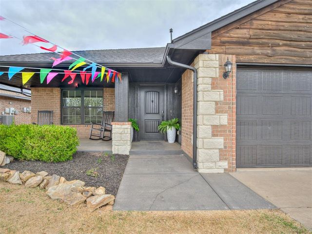 1004 Aspen Creek Terrace, Yukon, OK 73099