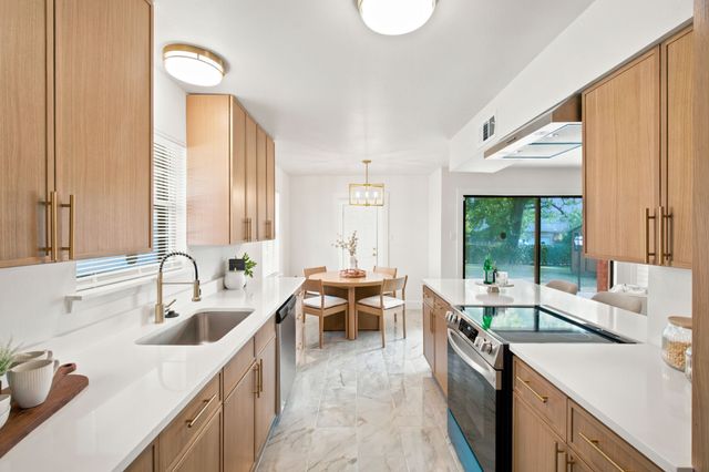 2214 Trinidad Drive, Dallas, TX 75232
