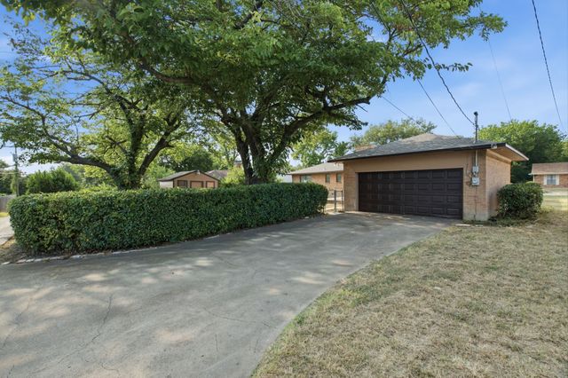 2214 Trinidad Drive, Dallas, TX 75232