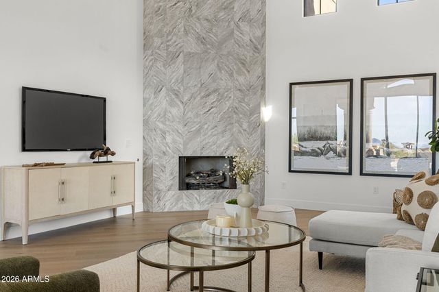 11475 E PARADISE Lane, Scottsdale, AZ 85255