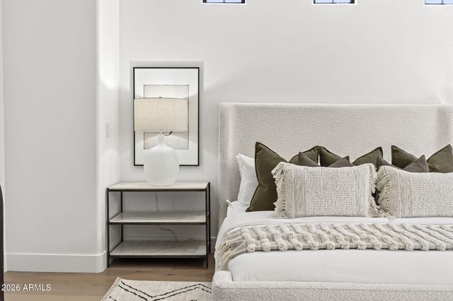 11475 E PARADISE Lane, Scottsdale, AZ 85255