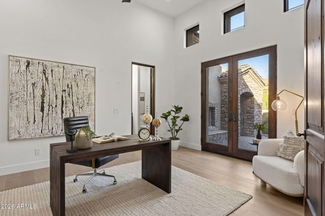 11475 E PARADISE Lane, Scottsdale, AZ 85255