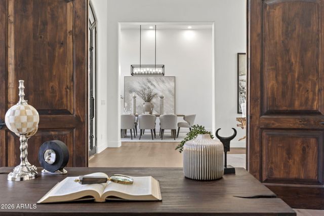 11475 E PARADISE Lane, Scottsdale, AZ 85255