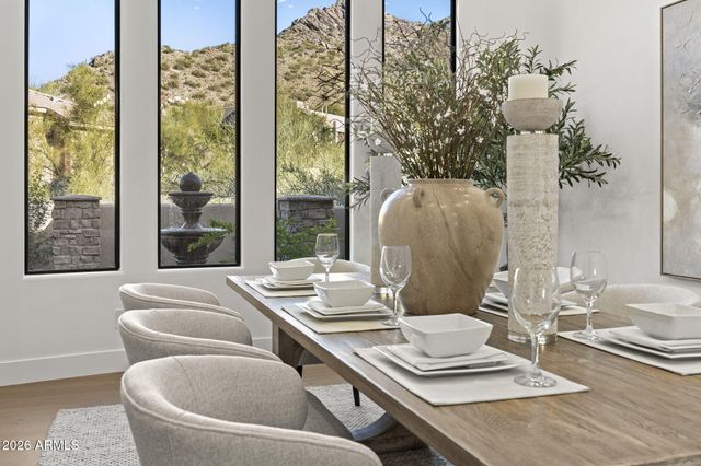 11475 E PARADISE Lane, Scottsdale, AZ 85255