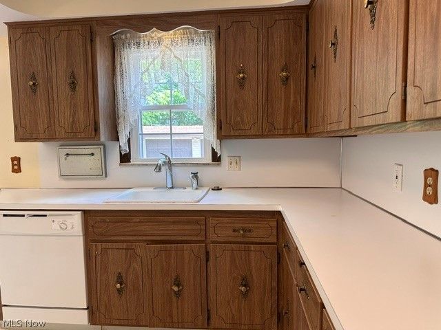 4353 Groveland Road, University Heights, OH 44118