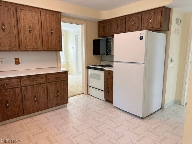 4353 Groveland Road, University Heights, OH 44118