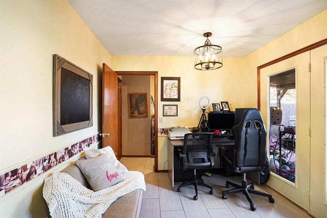 3917 Glisten Court, Norman, OK 73072