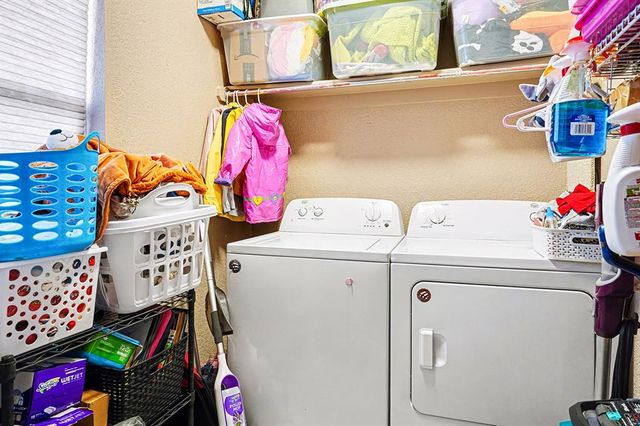 3917 Glisten Court, Norman, OK 73072