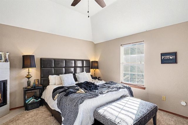 3917 Glisten Court, Norman, OK 73072