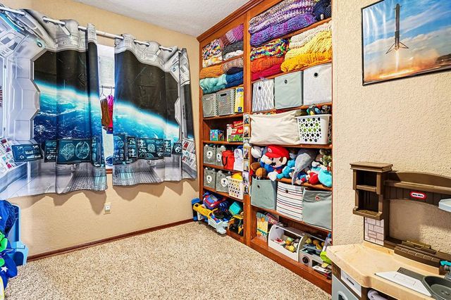 3917 Glisten Court, Norman, OK 73072