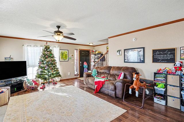 3917 Glisten Court, Norman, OK 73072